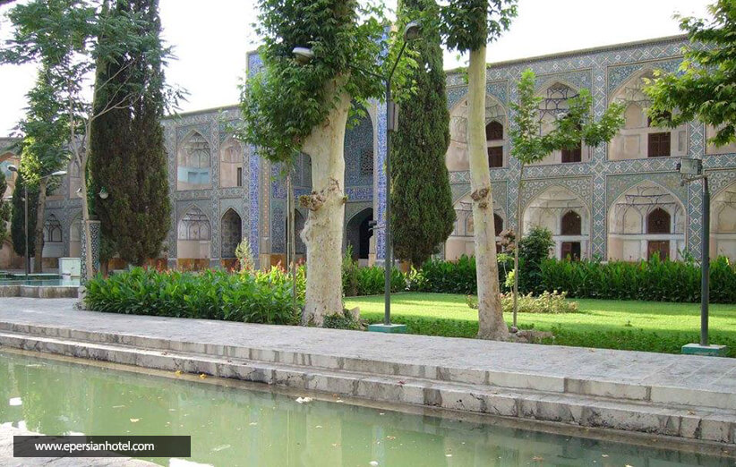 مدرسه علوم دینی چهارباغ اصفهان
