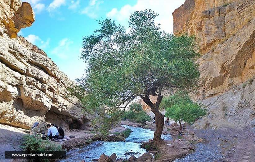 تفریحات خانوادگی در کلات مشهد