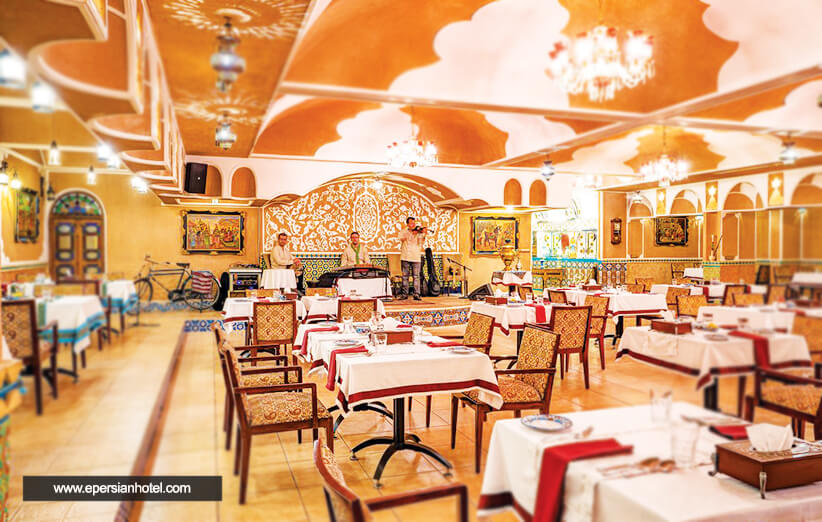 رستوران هتل اسپیناس تهران