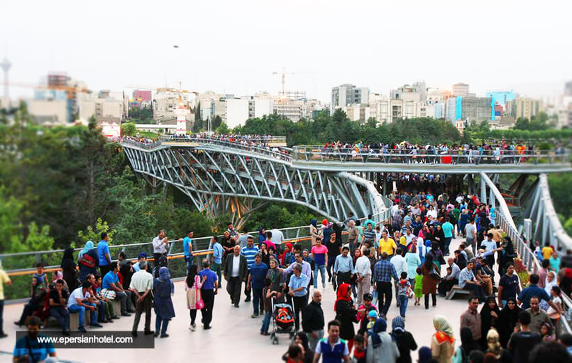 جاهای دیدنی تهران در شب