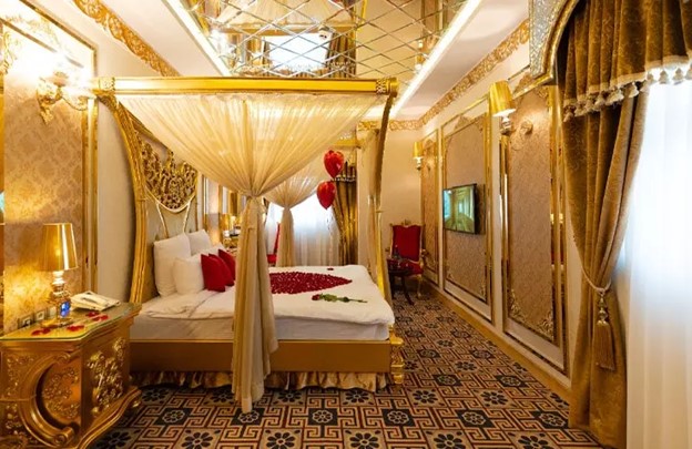 honeymoon suite at Almas 2 Hotel Mashhad