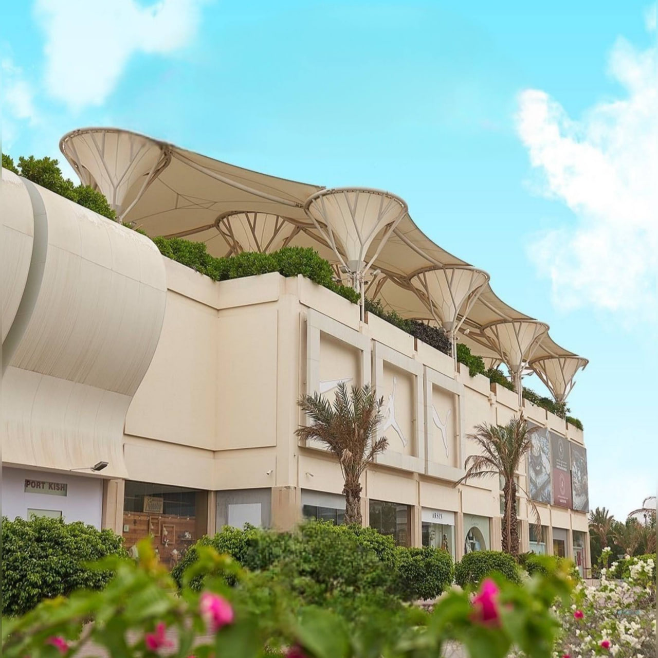 خاص ترین کافه های کیش؛ راهنمای کامل کافه گردی در مروارید خلیج فارس