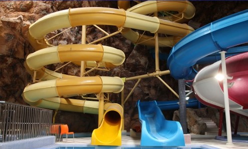 پارک ابی ساحلی افتاب مشهد 