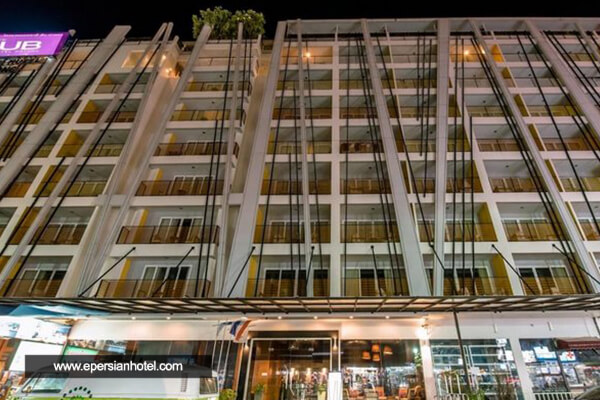 /panel/library/view/image/hotels/ashlee-hub-patong-hotel.jpg