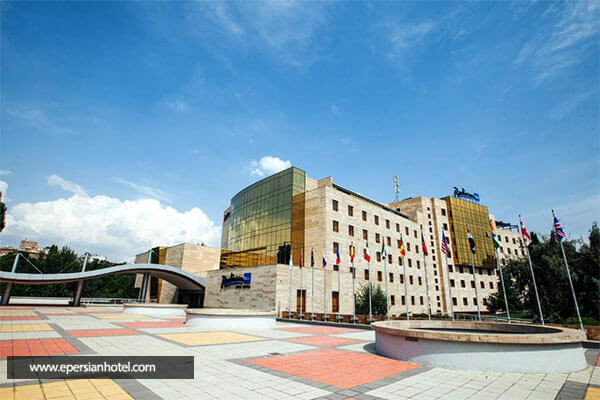/panel/library/view/image/hotels/hotel-radisson-blu.jpg