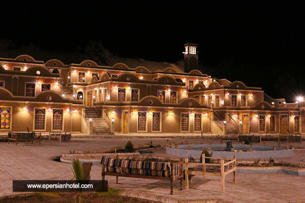 /panel/library/view/image/hotels/hotel-yaloo-kashan.jpg