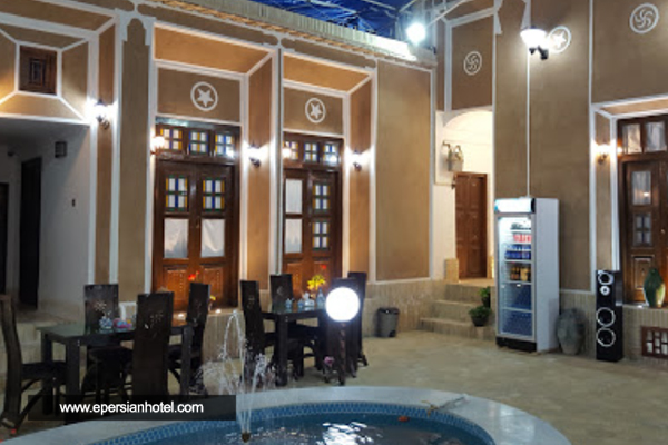  هتل اقامتگاه بومگردی نقره یزد