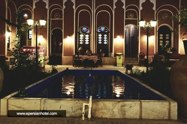 هتل سنتی شرق یزد